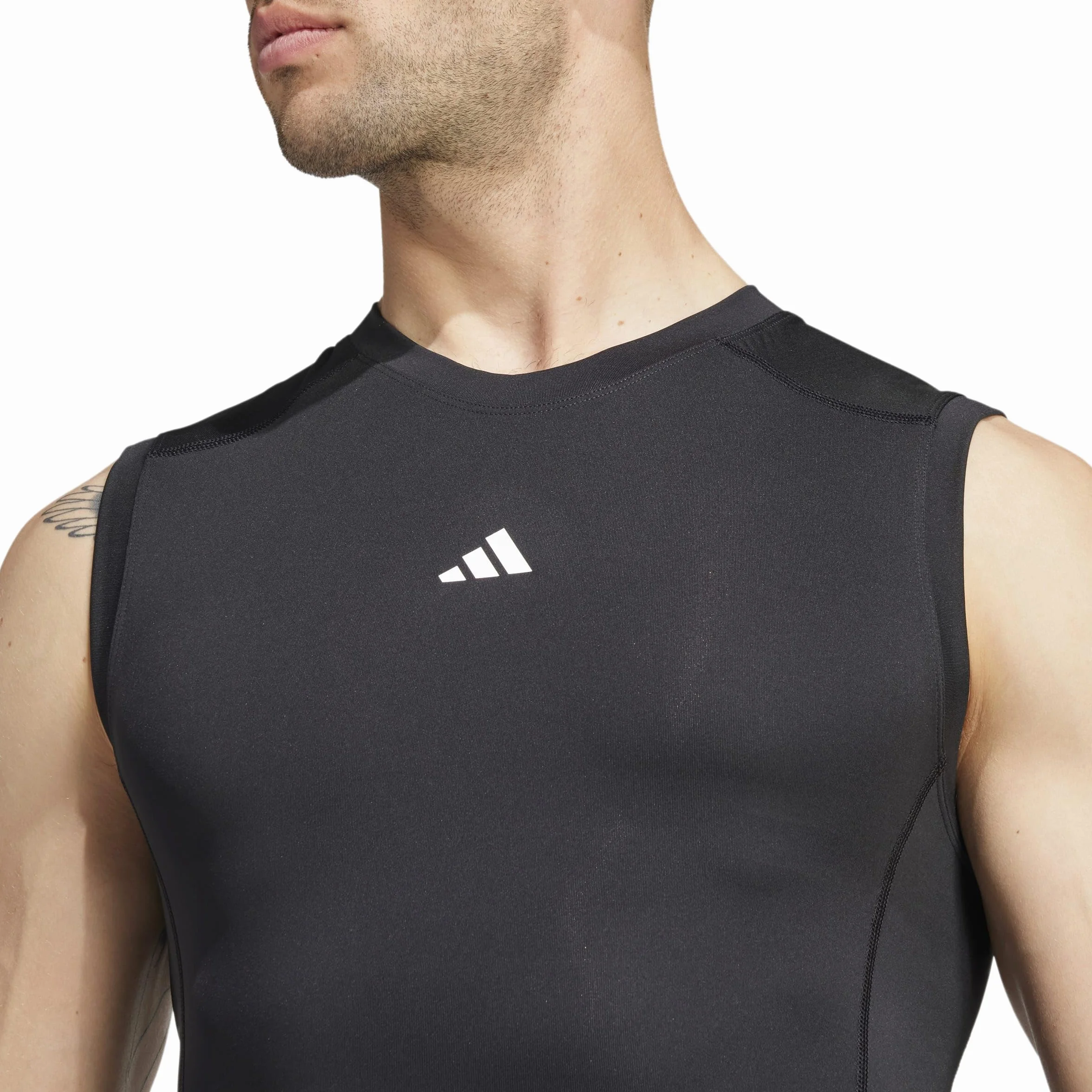 adidas Men's Camiseta sin Mangas de Entrenamiento de compresión Techfit