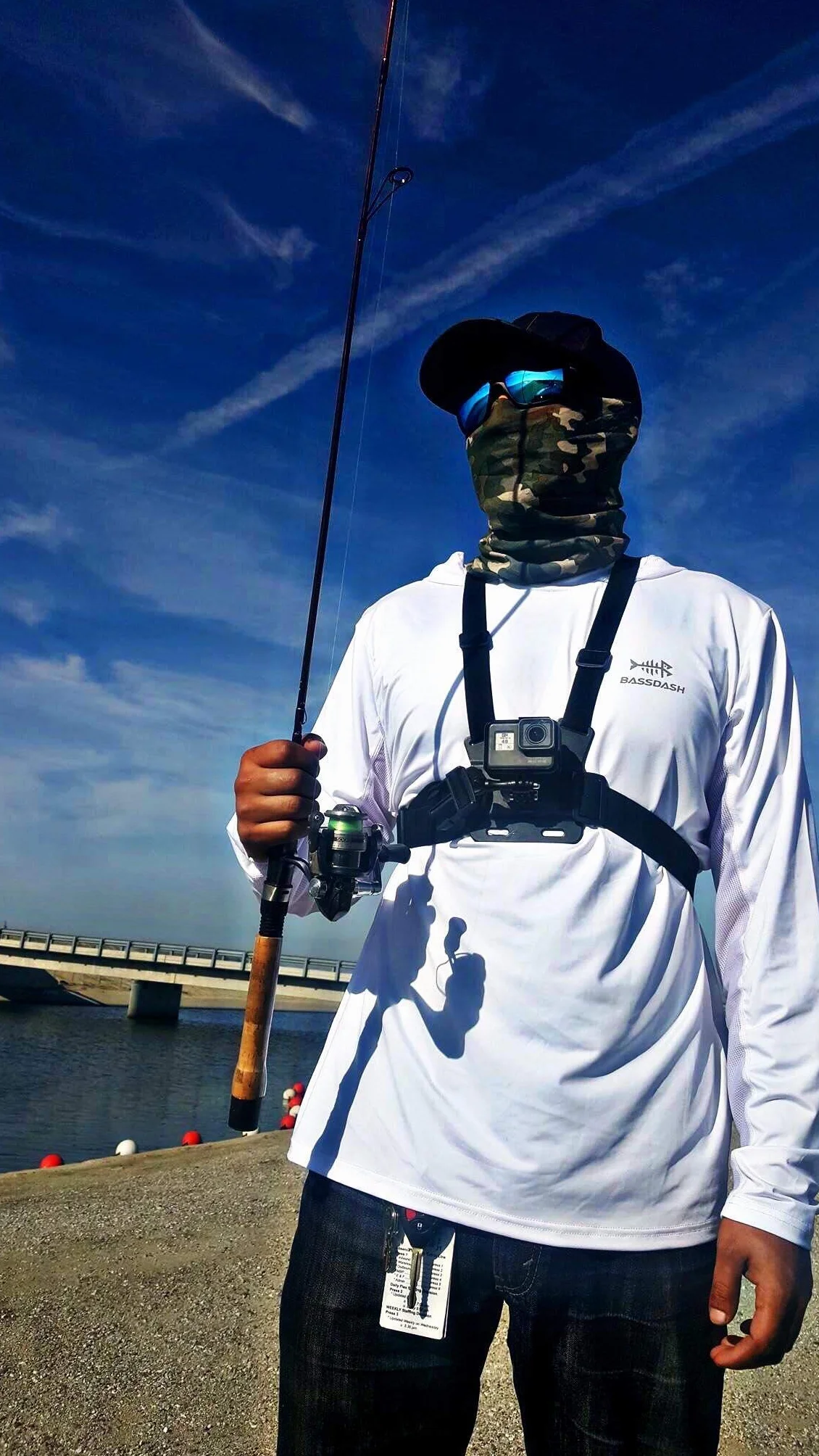 Bassdash - Sudadera con Capucha para Hombre, protección Solar UPF50+ suéter UV Manga Larga para Pesca protección contra sarpullidos Rashguard